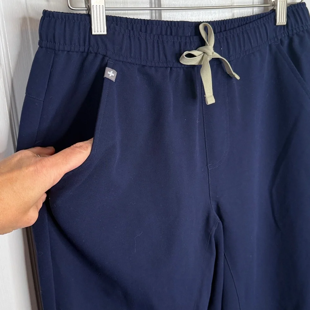 Figs Men’s Tansen Navy Blue Jogger Scrubs Scrub Pants W2005 Sz Small Tall